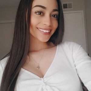 Meet your Posher, Anica